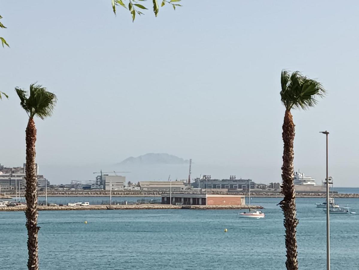 Appartamento Vistas A 3 Paises Y 2 Continentes 1º Linea De Playa A 5 Minutos De Gibraltar La Línea de la Concepción Esterno foto